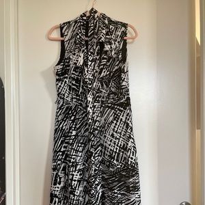 White and black abstract dress